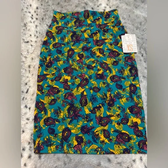 CLOSET CLEAR OUT ALL LULAROE MAKE AN OFFER BUNDL NWT XS HIGH WAIST STRETCH CUTE! - Picture 12 of 13